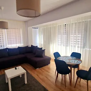Apartament White Flat, Bucureşti